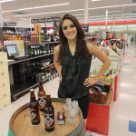Brand Besties promotional model serves samples of Leprechaun Premium Hard Cider